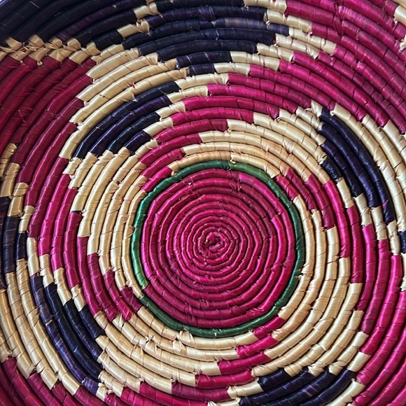 Multicolor  Basket - Picture 2 of 5